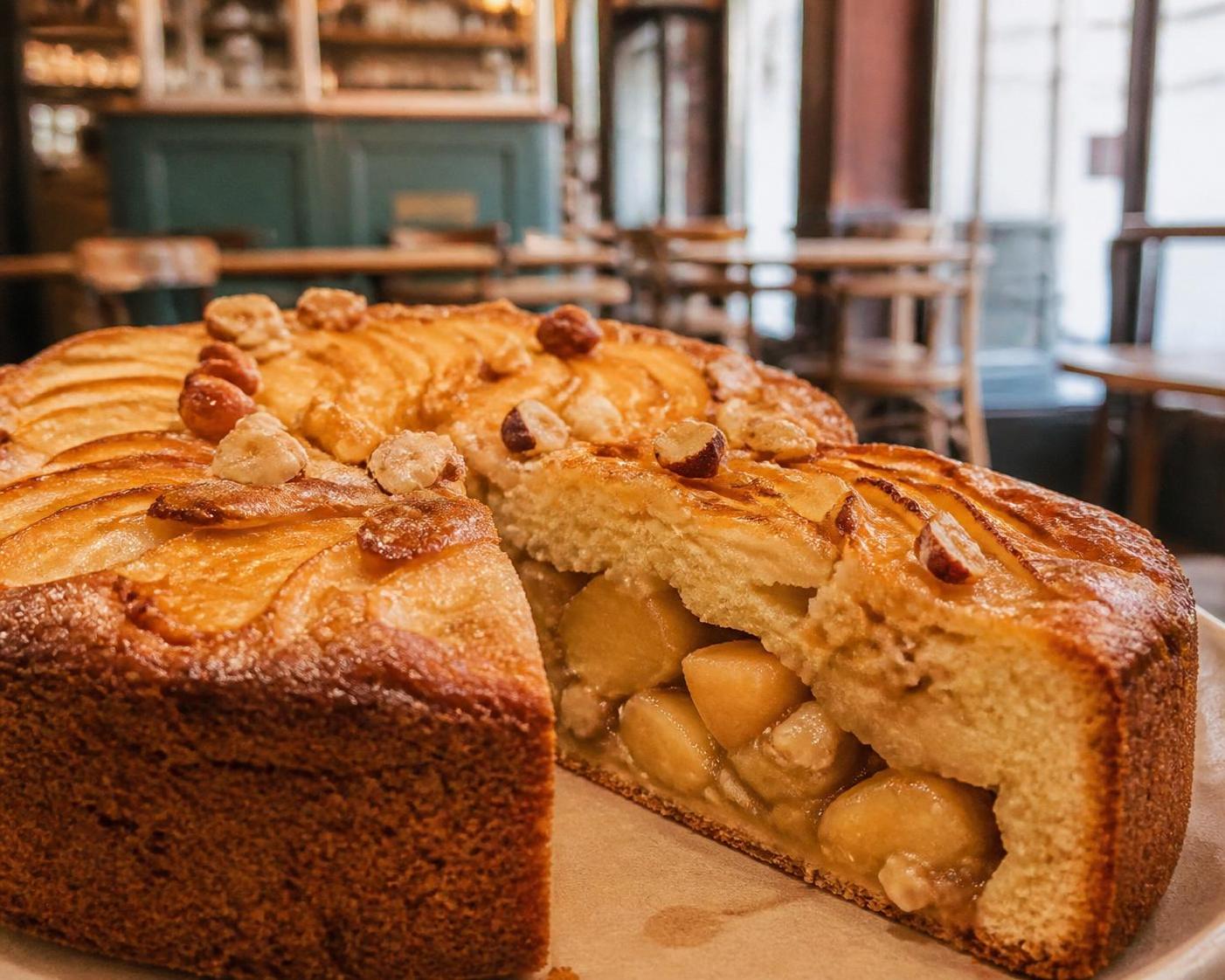 découvrez la recette simple et inratable du gâteau aux pommes super moelleux, parfait pour toutes les occasions et les gourmands.