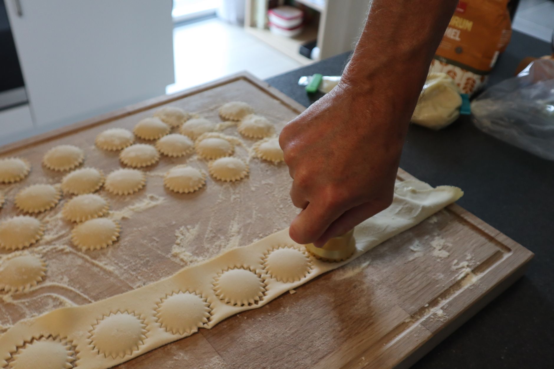 En bref : les repères pour réussir une pâte à raviolis maison — préparation de pâte à raviolis maison